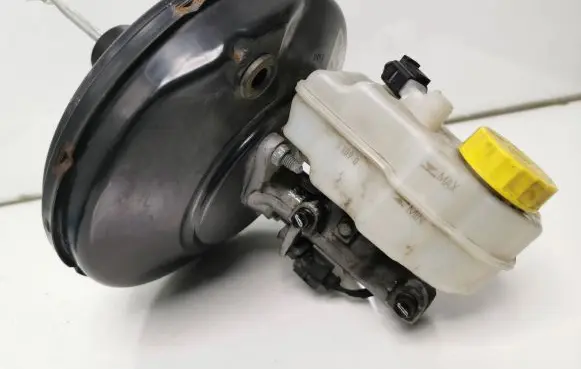 Volkswagen Cross Polo Master brake cylinder 6R0611301a 6r1614105g