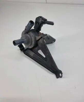 Toyota RAV 4 (XA50) Electric auxiliary coolant/water pump G904042010