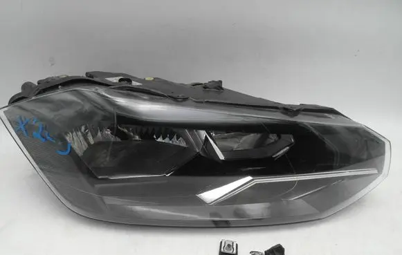 Volkswagen Polo VI Headlight/headlamp 2G1941006 X600VF200X4W 90099317