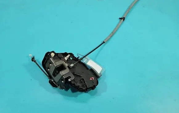 Ford Galaxy Rear door lock 6M2A-R26413-EB IMPRK1517138