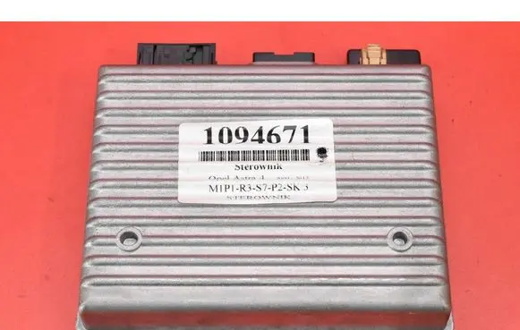 Opel Astra J Engine control unit/module ECU 13353284