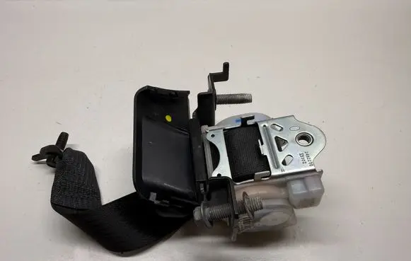 Ford Mustang VI Rear seatbelt 2459492AB 2486950 FR3B6331048