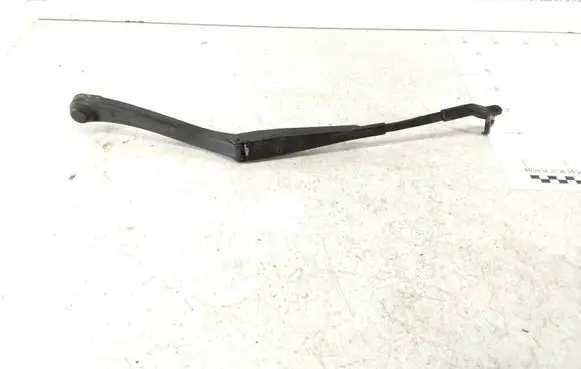 Mercedes-Benz E W212 Front wiper blade arm 3392125718 79536