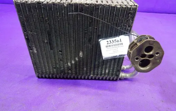 Air conditioning (A/C) radiator (interior)