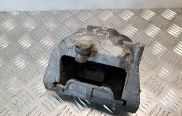 Audi A3 S3 8P Engine mount bracket 1K0199262AE