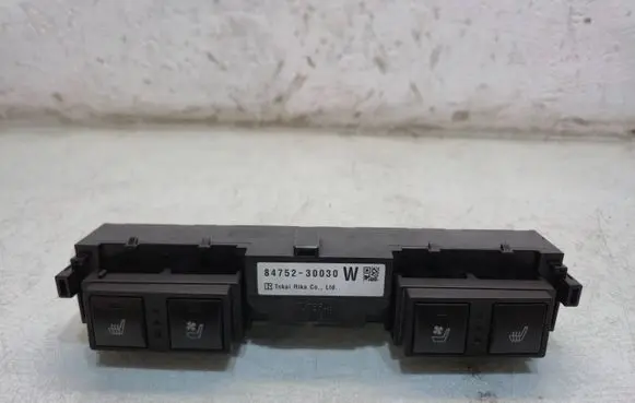 Lexus GS 250 350 300H 450H Seat heating switch 8475230030