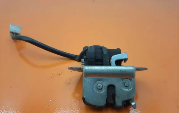 Citroen Nemo Tailgate/trunk/boot lock/catch/latch