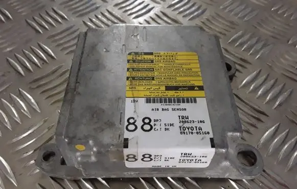 Toyota Avensis T250 Airbag control unit/module 208623106 8917005160