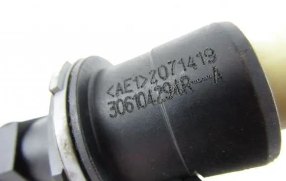 Dacia Duster Clutch master cylinder 306104294r