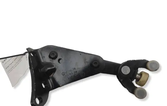 Volkswagen Transporter - Caravelle T6 Sliding door lower roller guide/hinge 7E0843398