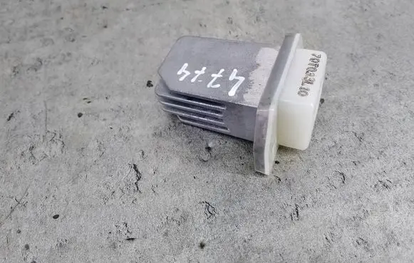 Nissan Primera Heater blower motor/fan resistor 