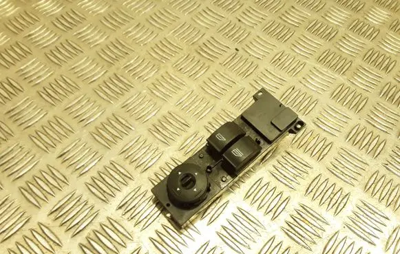 Ford Focus Electric window control switch 7M5T14529BA