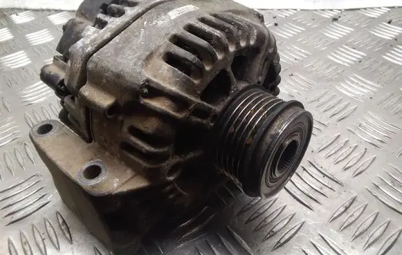 Opel Combo C Generator/alternator BA13256930
