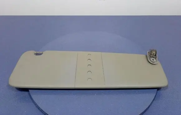 Sun visor