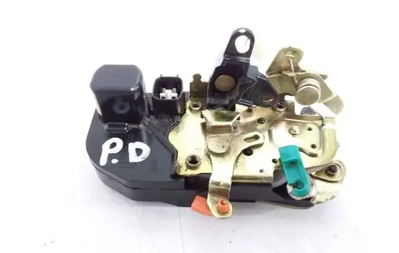 Chrysler Sebring (ST-22 - JR) Front door lock