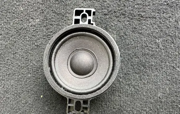 Volkswagen T-Roc Panel speaker 4M0035454C 68701 25092008WRA