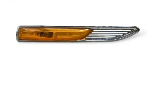 Ford Mondeo MK IV Front fender indicator light 7S713K354AF