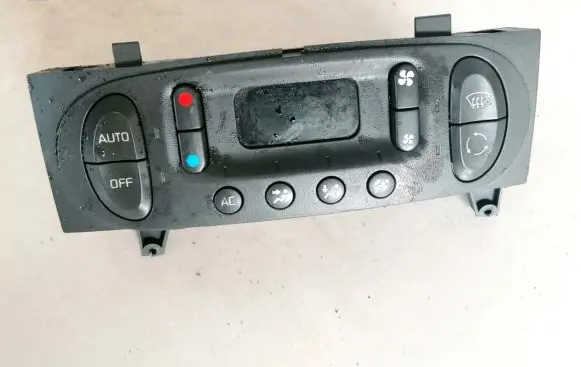 Renault Scenic I Climate control unit 7700435401 ve69470002