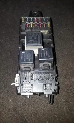Mitsubishi Carisma Fuse box set 0706951 643