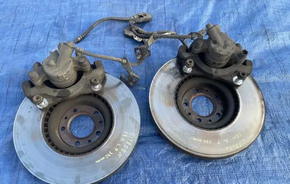 Citroen C5 Brake discs and calipers set 