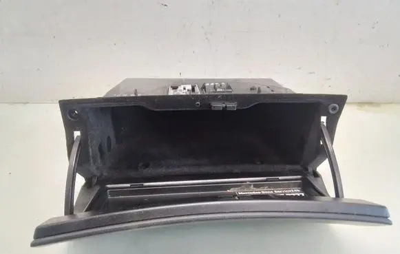 Mercedes-Benz S W220 Glove box A2206890591