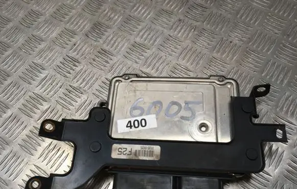 Hyundai i40 Engine control unit/module 391252A235