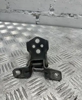 Mazda 5 Front door upper hinge