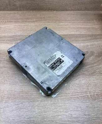 Toyota Corolla E120 E130 Engine control unit/module ECU 8966102F70 2751003411
