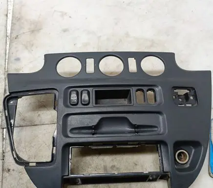 Mercedes-Benz Sprinter W901 W902 W903 W904 Climate control/heater control trim A9016802307