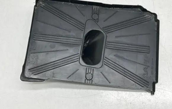 Battery tray