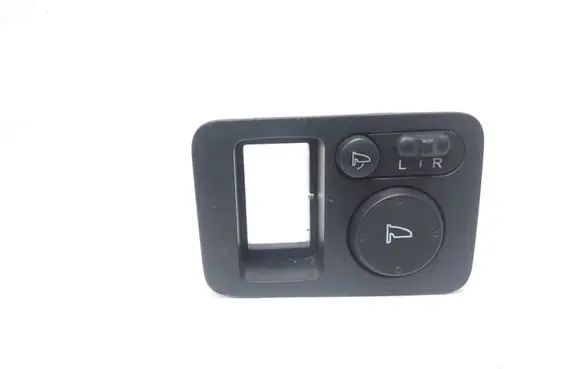 Honda CR-V Wing mirror switch