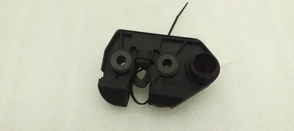 Land Rover Discovery 3 - LR3 Tailgate lock latch 51247016047 7016047