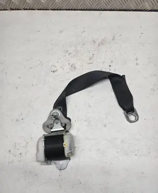 Toyota RAV 4 (XA40) Rear seatbelt H073818 H073811