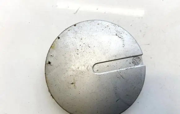 Volkswagen Golf III Original wheel cap 1h0601149 1h0601151