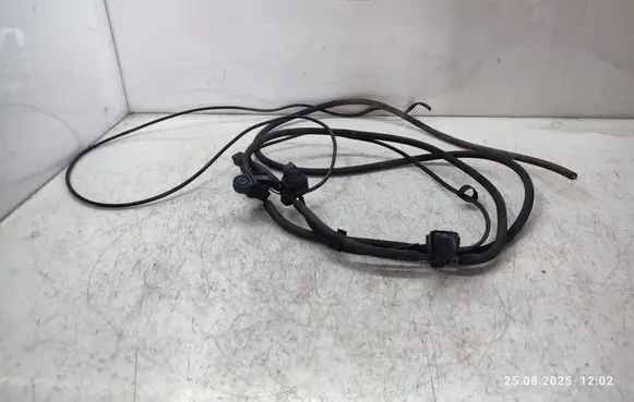 Mercedes-Benz E W212 Windshield washer spray nozzle 