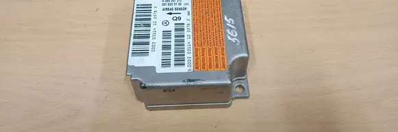Mercedes-Benz C W203 Airbag control unit/module 0018209726 0285001373 VRB4SSENS0