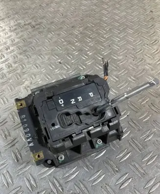 Mercedes-Benz ML W163 Gear shifter/selector 210267079