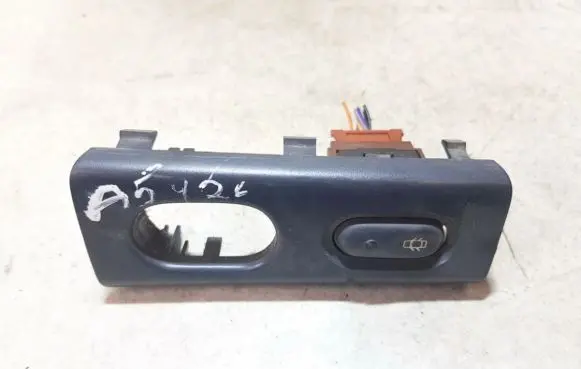 Renault Laguna I Central locking switch button 7700421089
