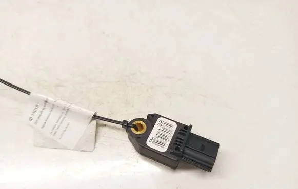 Toyota Avensis T270 Airbag deployment crash/impact sensor 898310W060