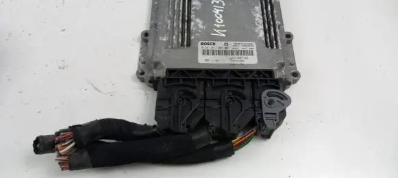 Opel Vivaro Engine control unit/module ECU