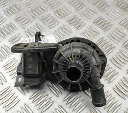 Skoda Enyaq iV Electric auxiliary coolant/water pump 1EA965567