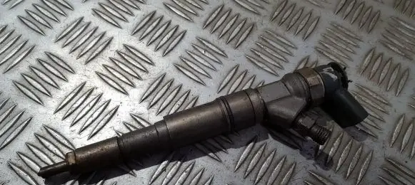 BMW 7 E65 E66 Fuel injector 0445110122 7788812