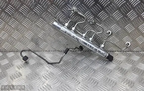 Mini Cooper Countryman R60 Fuel main line pipe 0445214237