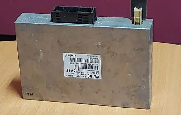 Volkswagen Touareg I Bluetooth control unit module 7L6035729F