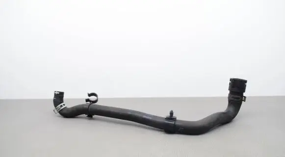 Land Rover Range Rover Sport L494 Engine coolant pipe/hose FPLA7752CA