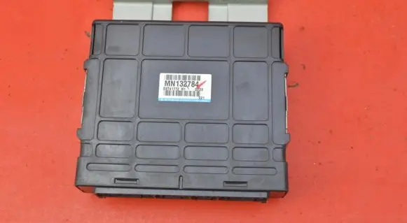Mitsubishi Lancer Engine control unit/module ECU MN132784
