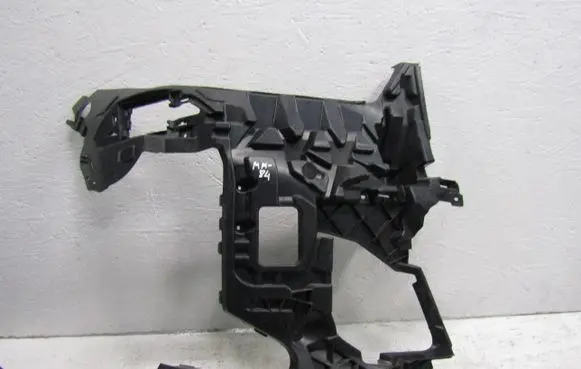 BMW X5 G05 Front bumper mounting bracket 8085628