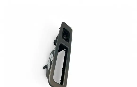 Volvo V50 Electric window control switch 8679678