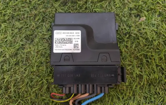 Audi S5 F5 Fuel injection pump control unit/module 4M0906093K 17E0L20249