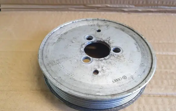 Audi A7 S7 4G Water pump pulley 059121031H